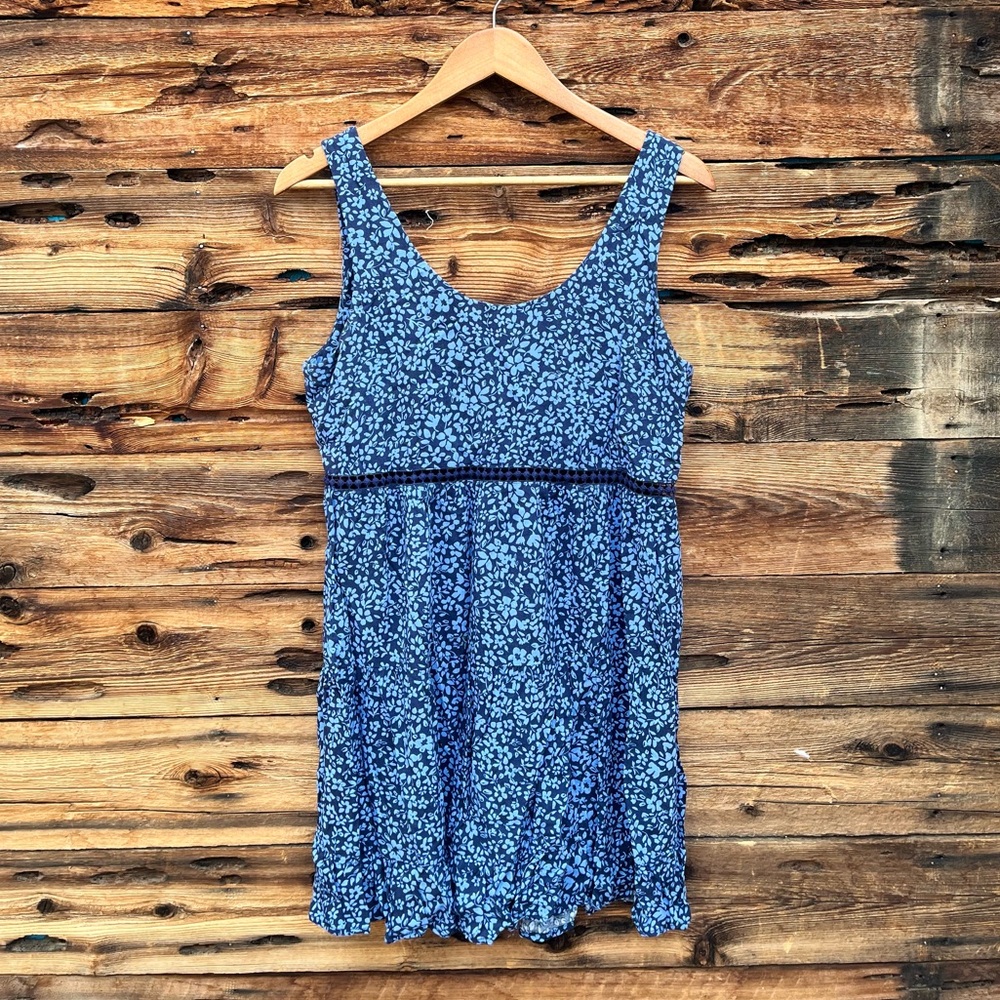EN CRÈME | Blue Floral Sleeveless Dress M